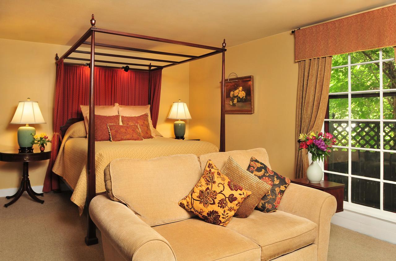 1795 Acorn Inn Bed And Breakfast Canandaigua Εξωτερικό φωτογραφία