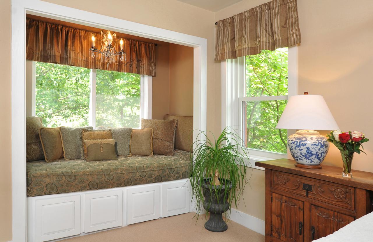 1795 Acorn Inn Bed And Breakfast Canandaigua Εξωτερικό φωτογραφία