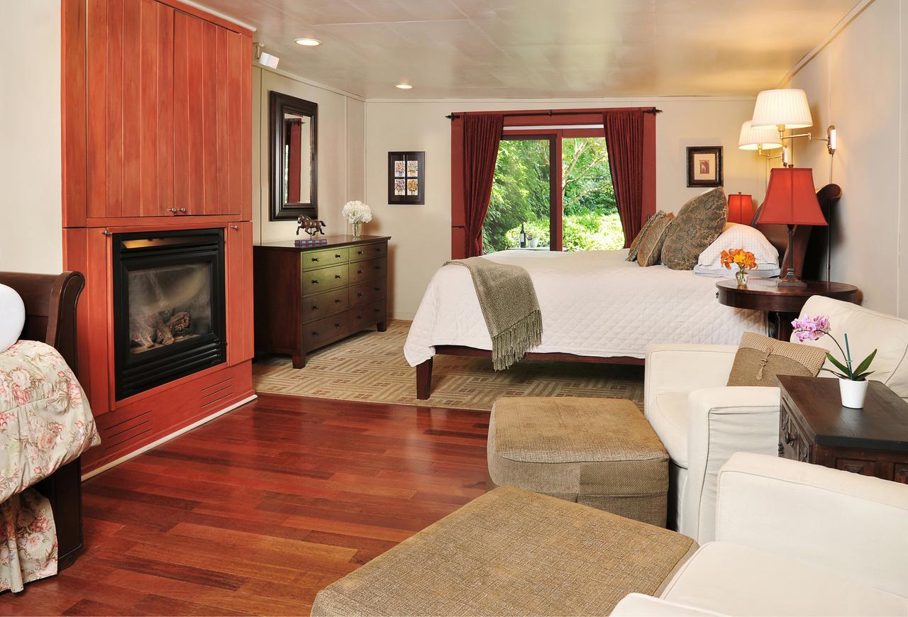 1795 Acorn Inn Bed And Breakfast Canandaigua Εξωτερικό φωτογραφία